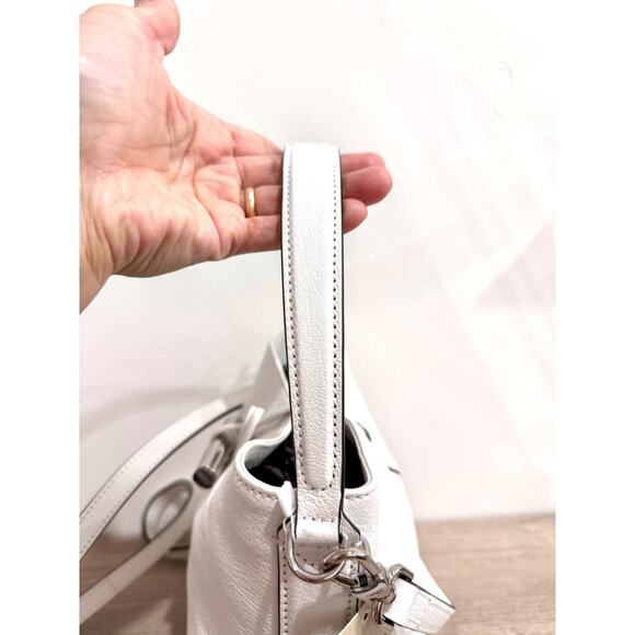 Longchamp Le Roseau Clasp-Detail White Leather Small Bucket Bag - Picture 12 of 13